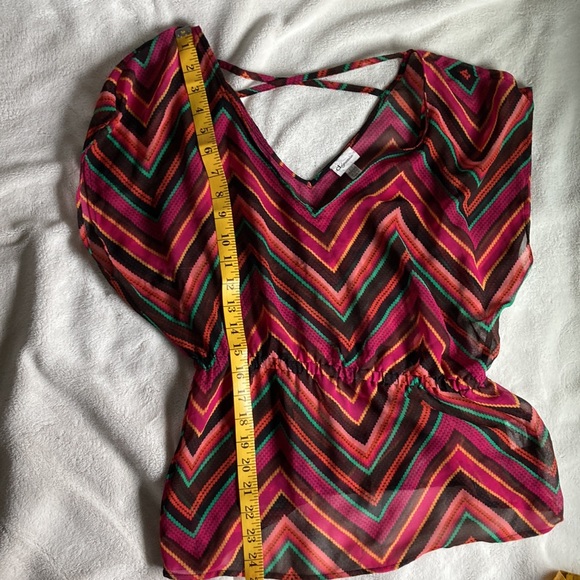 Sheer Dynamite Top - Picture 6 of 7